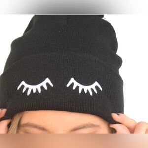 Eye lash Classic Beanie